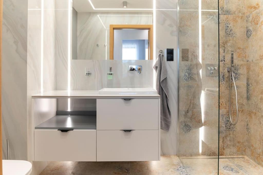 Apartament Koral - Kompozytorow Polskich 7 Lublin Exteriér fotografie