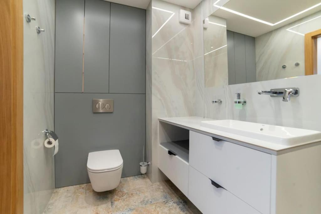 Apartament Koral - Kompozytorow Polskich 7 Lublin Exteriér fotografie